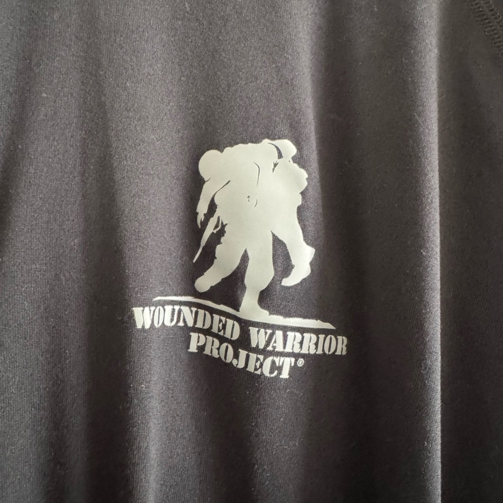 Under Armour Wounded Warrior Project Mens 2XL Loose Heatgear 1/4 Zip Shirt Black - Picture 3 of 7